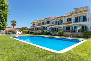 Жильё для туристов Casa Encantada