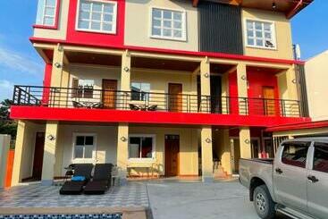 דירות לתיירים Jolly S Suite