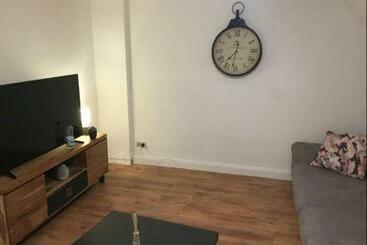 관광객 아파트 Monteurwohnung   Heilbronn