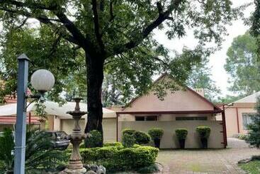 פנסיון Gerty S