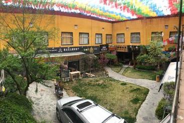 Lhasa Lusa Youth Hostel