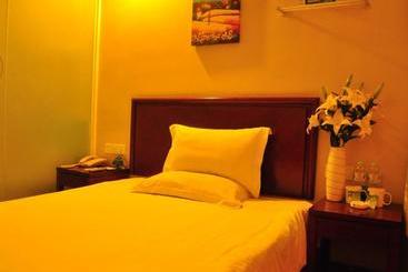 فندق Greentree Inn Haiyang Sweaters Town