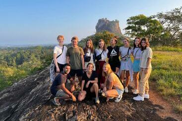 Another Night Hostel