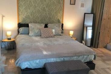 Пансион Domaine Des Favaud