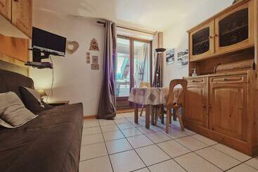 관광객 아파트 Studio Samoëns, 1 Pièce, 4 Personnes   Fr 1 624 115