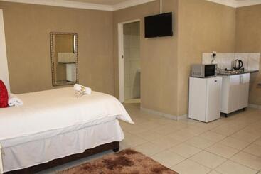 مبيت وإفطار Unit G Guest House