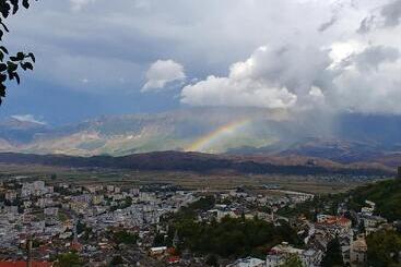 פנסיון Panoramic Vlachos