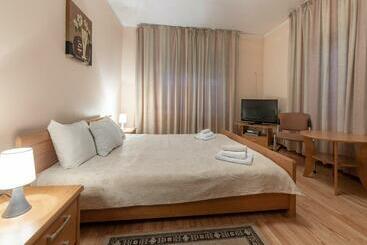 Пансион Room In Guest Room   Valensija   Large Suite