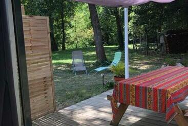 Жильё для туристов Chez Marie Et Jean Nature Calme Terrasse Parking