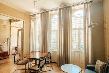 Villa Theatro Heritage Apartments