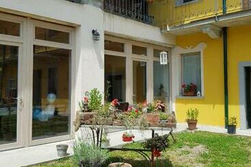 住宿加早餐  Cascina Anita