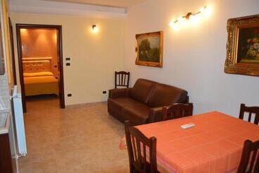 شقة فندقية Borgo Dei Normanni