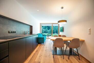 דירות לתיירים Greva Apartments 1