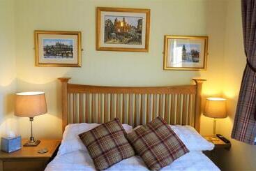 住宿加早餐 Bracadale House