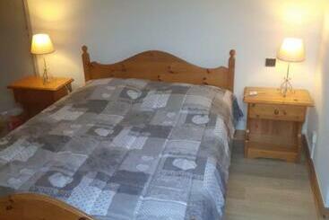 شقة فندقية Chambre Avec Sdb, Wc Et Entrée Indépendantes Pour Les Locataires