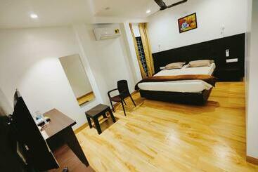 فندق Shivanand Residency