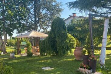 تختخواب و صبحانه Casa Bileza