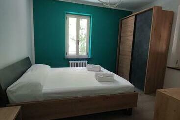 ペンション Casaviagiulia