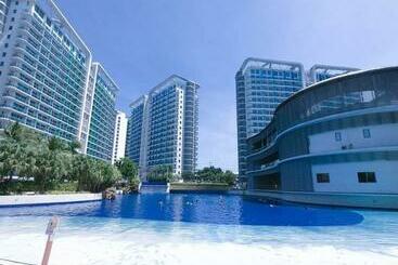 هتل آپارتمان Azure Paris Resort