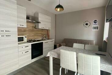 مبيت وإفطار Casa Vacanze Spolina Cossato Bi