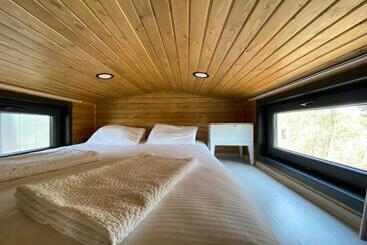 مبيت وإفطار Vayu Hotel&tiny Houses