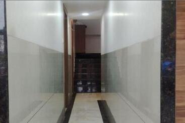 호텔 Golden Oak Lodging By Wb Inn