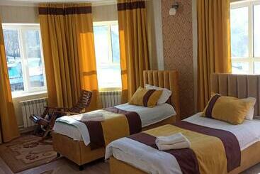 پانسیون Turan Guesthouse