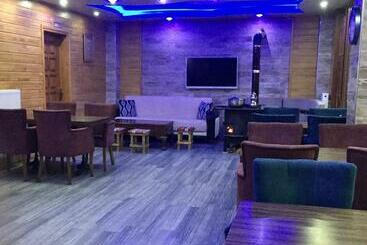 住宿加早餐  Ayder Doruk Otel