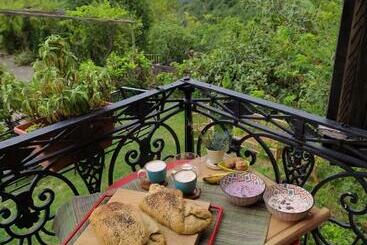 Bed and Breakfast La Collina Olistica