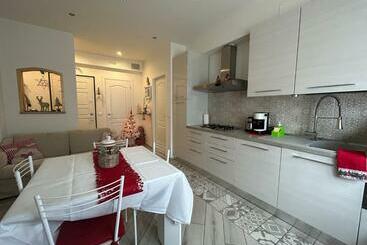 פנסיון A Casa Di Lety