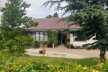 ペンション Barnescroft