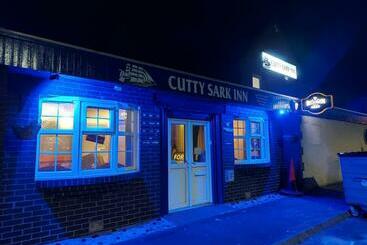 هاستل Cutty Sark Inn