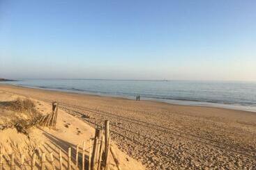 مبيت وإفطار Chambre D Hôtes Près De La Plage