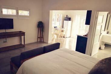 بنسيون 10 Jock Meiring Guesthouse Unit 1