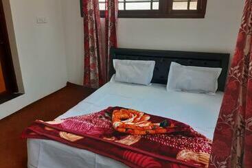 Pensão Aisha Guest House