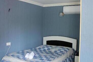 پانسیون Lilia Guesthouse