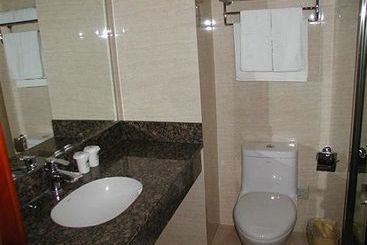 هتل Greentree Inn Wuxi New District Airport