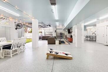 דירות לתיירים Captain Champs Castaway