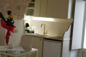 דירות לתיירים Casa Lari