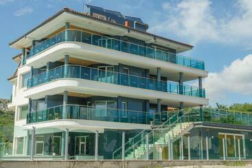 膳宿费 Villa Viktor