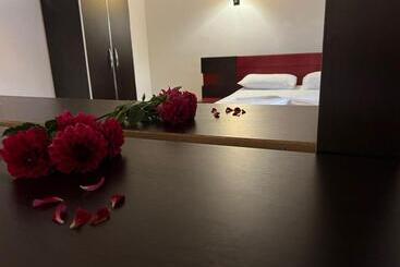 בית מלון כפרי Velipoja Park