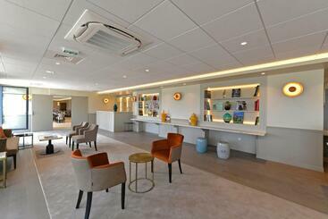 هتل آپارتمان Résidence Montana Clamart