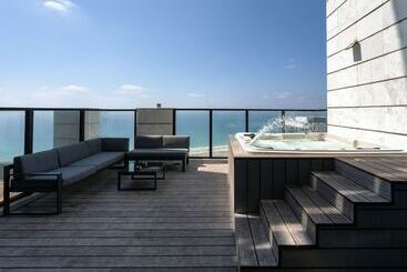 游客公寓 Yalarent Sea Breeze Penthouse With Jacuzzi