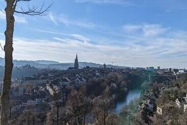 Evi S Home Hotel & Apartments