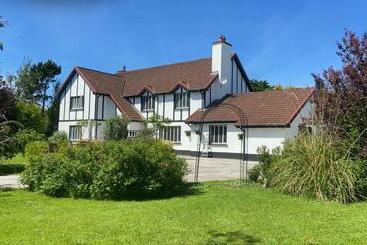 펜션 Sycamore Lodge