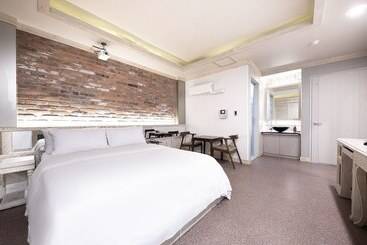 Motel Daejeon Yongjeon Bobos