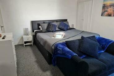 Жильё для туристов Self Contained Studio In Chorley By Lancashire Holiday Lets