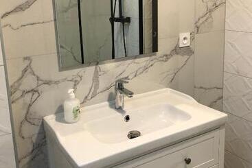 דירות לתיירים Sainte Cécile 6 / Studio Elégant Et Central