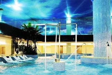 The Hot Spring Hotel Of The Hot Club Beijing
