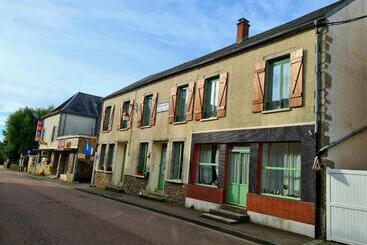 ベッドアンドブレックファースト Ambiance Morvan